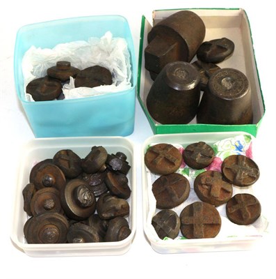 Lot 422 - Quantity of button 'moulds' including military and monograms