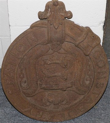 Lot 791 - A cast iron constabulary plaque