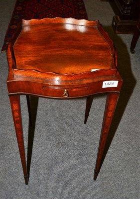 Lot 1424 - An Edwardian mahogany and rosewood crossbanded kettle stand with square tapering legs, 31cm wide