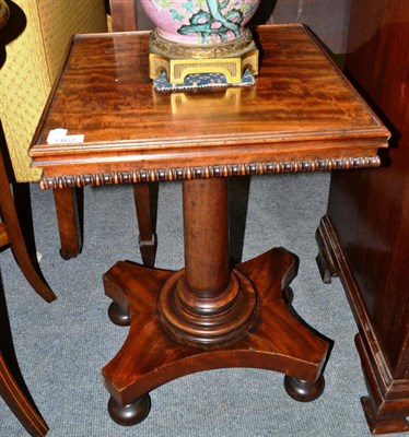 Lot 1462 - A mid 19th century mahogany column base pedestal table, 40cm wide