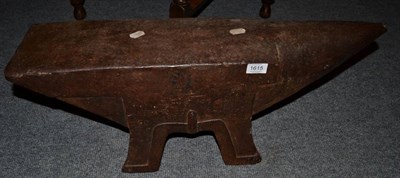 Lot 1615 - A 19th century steel anvil stamped 'Bassins Etienne', dated 1860, diameter 75cm