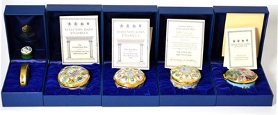 Lot 29 - A Halcyon Days enamel great exhibition commemorative box, with box and certificate of authenticity