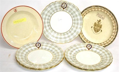Lot 77 - A set of five Coalport dinner plates, circa 1790, decorated with the crest and motto of...