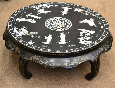 Lot 1519 - A late 19th/early 20th century circular low waisted coffee table, the top inlaid with...