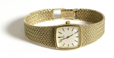 Lot 114 - A Lady's 9ct Gold Wristwatch, signed Omega, 1971, (calibre 620) lever movement signed and...