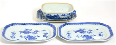 Lot 61 - A Pair of Chinese Porcelain Platters, Qianlong, of canted rectangular form painted in...