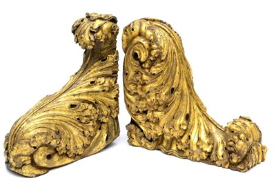 Lot 394 - A Pair of Giltwood Corbels, 18th century, carved as scrolling acanthus leaves, 38cm long