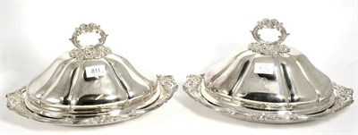 Lot 811 - A Pair of Old Sheffield Plate Entree Dishes and Covers, crossed arrows mark for T&J Creswick, circa