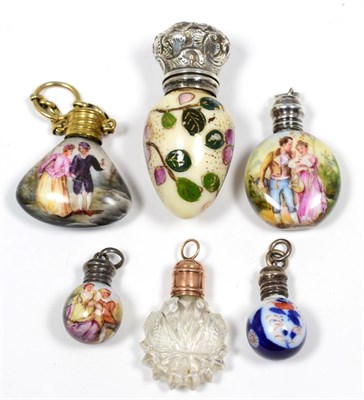 Lot 82 - A Silver Mounted Porcelain Miniature Scent Bottle, marks worn, late 19th century, decorated with an