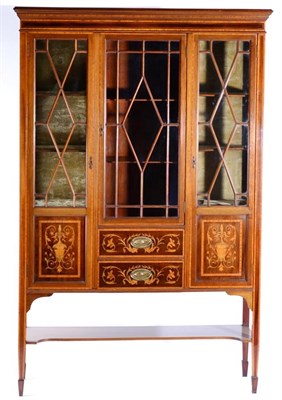 Lot 1584 - An Edwardian Mahogany and Satinwood Banded Sheraton Revival Display Cabinet, with astragal...