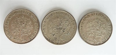 Lot 120 - Germany: 3 x Silver 5 Marks 1931A, 1931G & 1931J, all scarce Oak Tree rev. VF