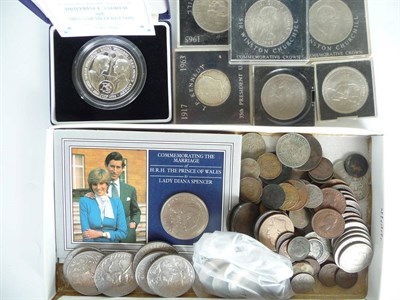 Lot 136 - Miscellaneous Lot comprising: sterling silver commemorative medal 1986 'Royal Wedding' by R...