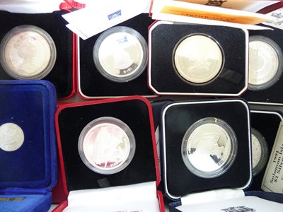 Lot 211 - 10 x Foreign Silver Proof Coins (majority crown-size): Solomon Islands 1 dollar 1991, Sri Lanka 500