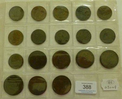 Lot 388 - 10 x 18th century Halfpenny Tokens comprising: Leeds (D55, D43, D29), Hull (D17, D22(x2), D23) York