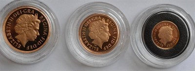 Lot 381 - 3-Coin Gold Proof Set 2011 comprising: sovereign, half sovereign & quarter sovereign, with cert, In