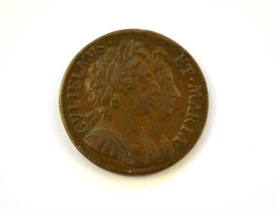 Lot 22 - William & Mary Farthing 1694, very clear unbarred A's in MARIA, trivial marks o/wise good edge...