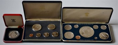 Lot 132 - 2 x Foreign Proof Sets comprising: Panama 1975, 9 coins: 1, 2½, 5, 10, 25 & 50 centesimi &...