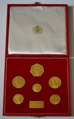 Lot 237 - A Set of 6 x 22ct Gold medals commemorating the Queen's Silver Wedding 1972 & comprising: (1) a...