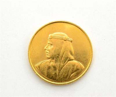 Lot 164 - Bahrain, Gold 10 Dinars 1968, medallic coinage, issued to commemorate the opening of Isa Town; obv.