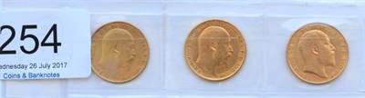 Lot 254 - Edward VII, 3 x Half Sovereigns: 1906 faint scratch on bust, 1907 & 1908, Fine to VF