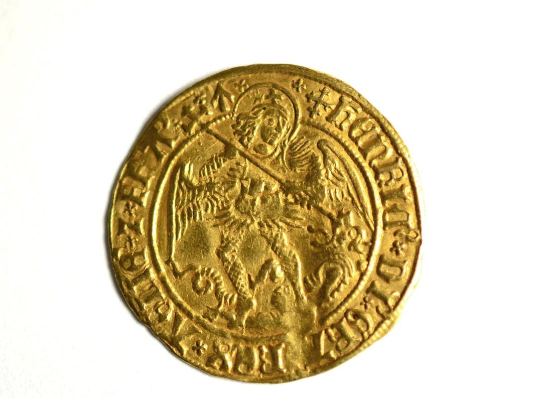 Lot 30 - Henry VII Gold Angel, London Mint, MM cross crosslet, obv. HENRIC DI GRA REX AGLIE Z FRA,...