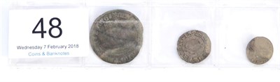 Lot 48 - 2 x English Hammered Silver Coins comprising: Mary groat flan cracked from 10 to 4 o'clock,...