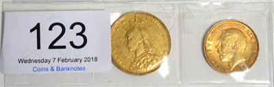 Lot 123 - Victoria Sovereign 1889 obv scratches o/wise Fine/AVF & George V half sovereign 1912 VF