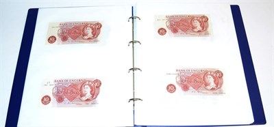 Lot 286 - A Collection of 114 x 10 Shilling Notes, all series 'C' Portrait Issue & comprising: 13 x...