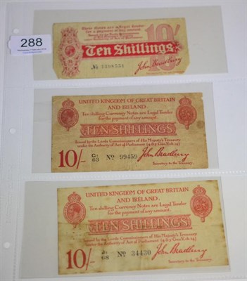 Lot 288 - 3 x Treasury 10 Shilling Notes, all Bradbury & comprising: (1) First Issue (Aug 1914), prefix A, NO