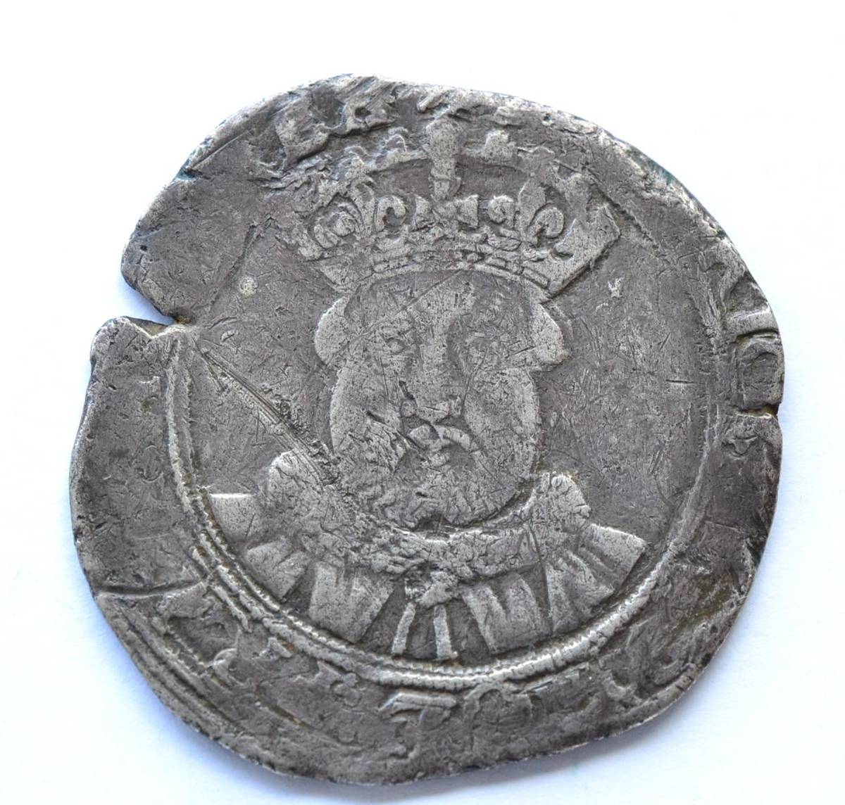 Lot 18 - Henry VIII Testoon, third coinage (1544-47), Southwark Mint, MM worn (rev CIVITAS LOnDOn), obv...