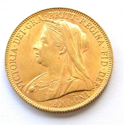 Lot 122 - Victoria Sovereign 1901P minor contact marks AEF