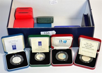 Lot 158 - A Collection of 14 x UK Silver Proof Piedforts comprising: 4-coin £1 set 1999-2002 national...