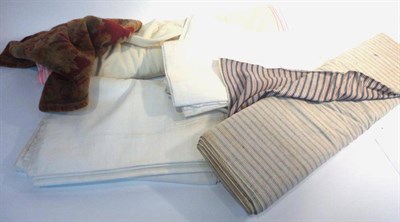 Lot 1018 - Assorted White Linen, Table Linen, Bed Linen, Table Cloths etc (two boxes)