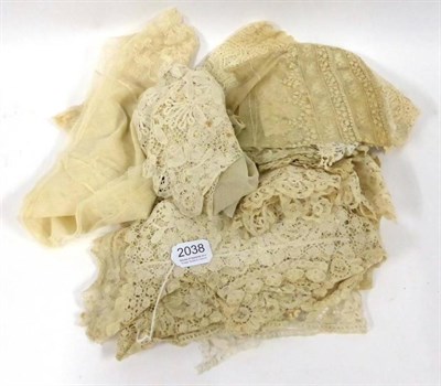 Lot 2038 - Assorted 19th Century and Later Lace including collars, cuffs, modesty panels, panels etc