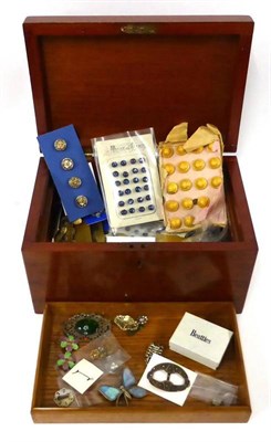 Lot 2054 - Assorted 19th Century and Later Buttons including gilt metal, enamel, cut steel examples,...