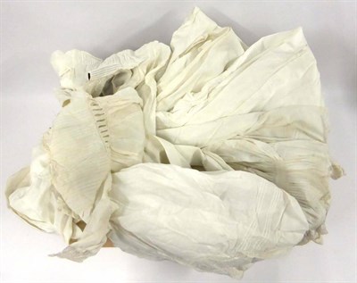 Lot 2084 - Quantity of Assorted 19th Century and Early 20th Century White Cotton Night Dresses, day...