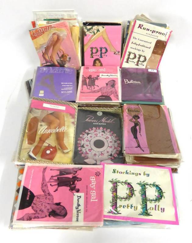 Lot 73 - Collection of Circa 1920's to 1950's Ladies