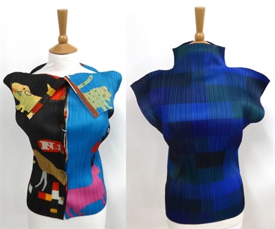 Lot 2203 - Pleats Please (Issey Mikaye) sleeveless top with fold-over collar, printed with animals and...