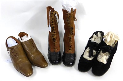 Lot 2133 - Three pairs of Early 20th Century Footwear including pair of black leather and brown fabric lace up