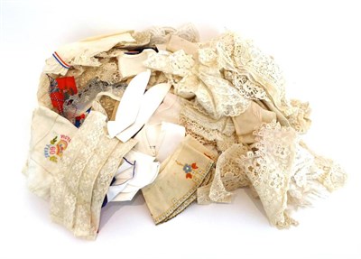 Lot 2039 - Assorted Late 19th Century/Early 20th Century Lace, including a cream stoles, various collars,...