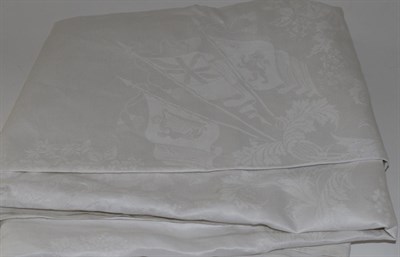 Lot 2084 - White Linen Damask Dining Cloth Commemorating Queen Victoria's Diamond Jubilee, with a central oval