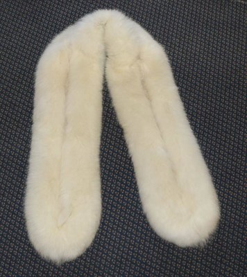 Lot 2156 - A White Fox Fur Stole, with cream crochet insert between pelts, woven cream reverse, 180cm by 20cm