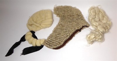 Lot 2195 - Patentee Ravenscroft Lincolns Inn Fields Judges Wig, in horsehair; Abel Heywood & Son Ltd...