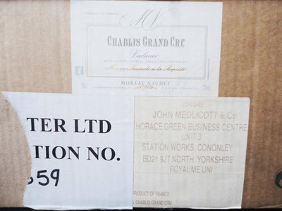 Lot 137 - Chablis Grand Cru 2004, Domaine Moreau-Naudet, oc (twelve bottles)
