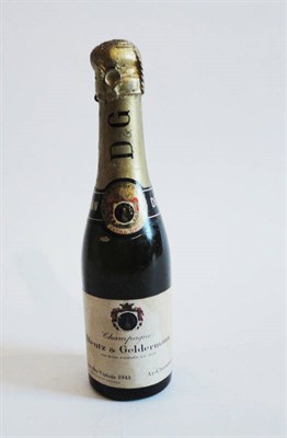 Lot 176 - Deutz & Gelderman 1943, extra dry vintage champagne, 1/3 bottle  U: 3.5cm