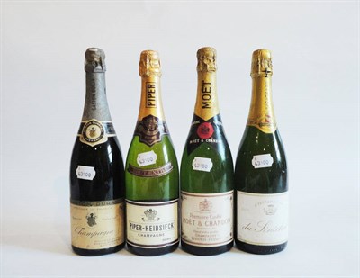 Lot 189 - Moet & Chandon Premier Cuvee, Piper-Heidsieck champagne, Gasron Duray & Co special reserve...