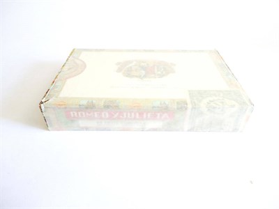 Lot 295 - A Box of 25 Romeo y Julieta Petit Coronas Cigars