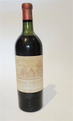 Lot 26 - Chateau Cantemerle 1949, Haut Medoc U: top shoulder