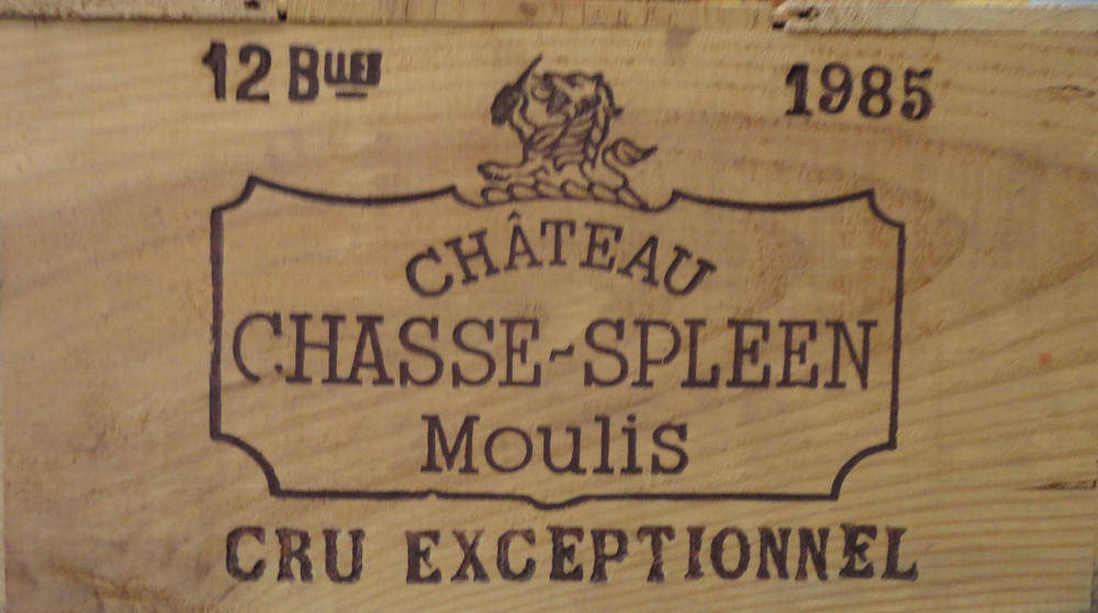 Lot 27 - Chateau Chasse Spleen 1985, Medoc, owc (twelve bottles)
