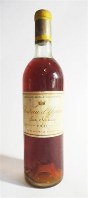 Lot 106 - Chateau d'Yquem 1960, Sauternes U: top shoulder